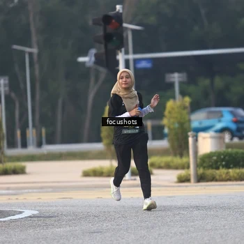 Runner Photo 6740118