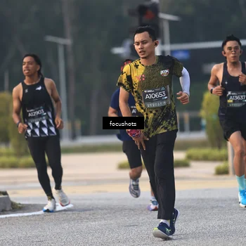 Runner Photo 6740464