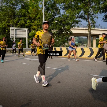 Runner Photo 6740517