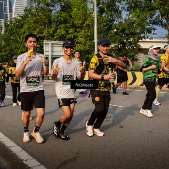 Runner Photo 6740603
