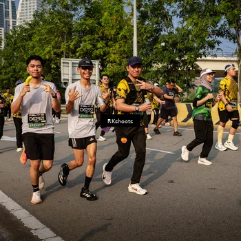 Runner Photo 6740652