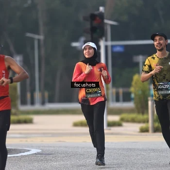 Runner Photo 6740694