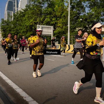 Runner Photo 6740727
