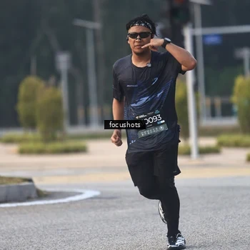 Runner Photo 6740737
