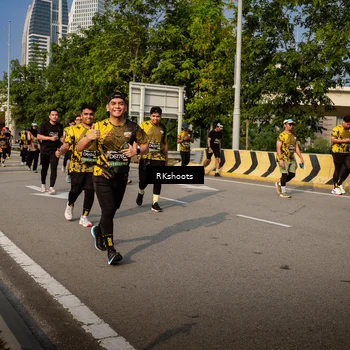 Runner Photo 6740749