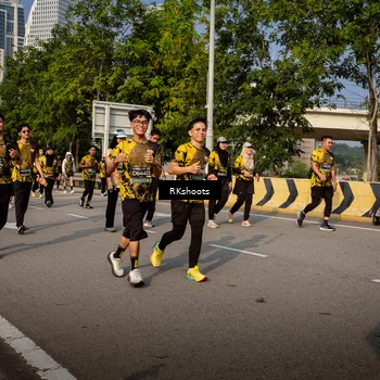 Runner Photo 6740769