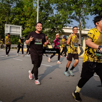 Runner Photo 6740781