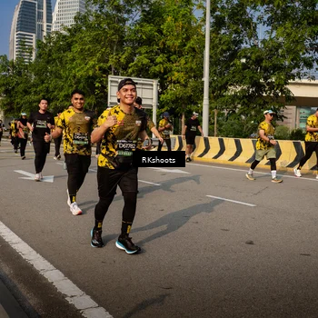 Runner Photo 6740790