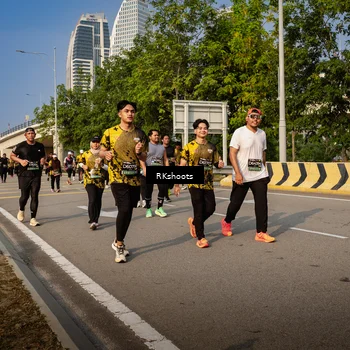 Runner Photo 6740836