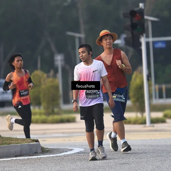 Runner Photo 6740858
