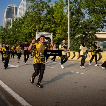 Runner Photo 6740884