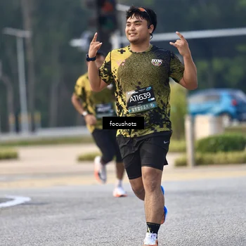 Runner Photo 6740934
