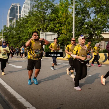 Runner Photo 6740938