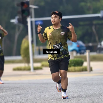 Runner Photo 6740939