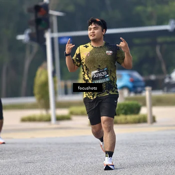 Runner Photo 6740952