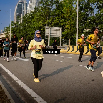 Runner Photo 6740954