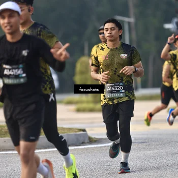 Runner Photo 6740958