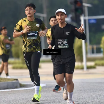 Runner Photo 6740965