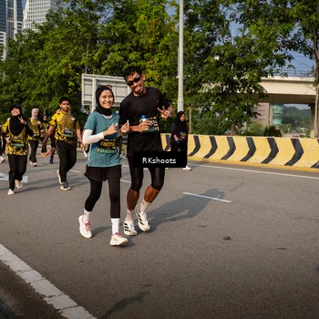 Runner Photo 6740980