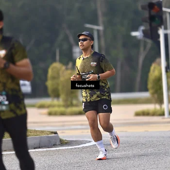 Runner Photo 6740986