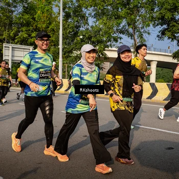 Runner Photo 6741022