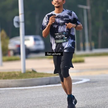 Runner Photo 6741048