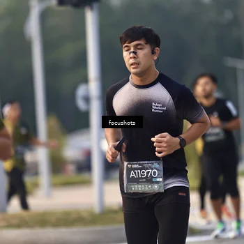 Runner Photo 6741094