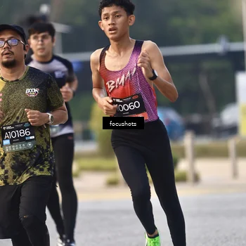 Runner Photo 6741115