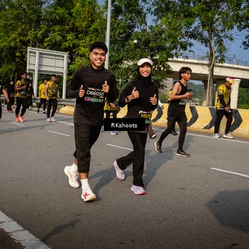 Runner Photo 6741175
