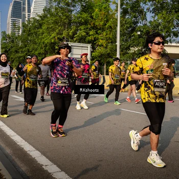 Runner Photo 6741213