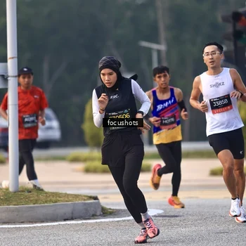 Runner Photo 6741252