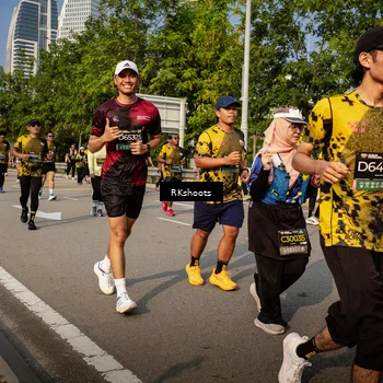 Runner Photo 6741368