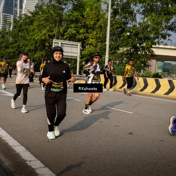 Runner Photo 6741389