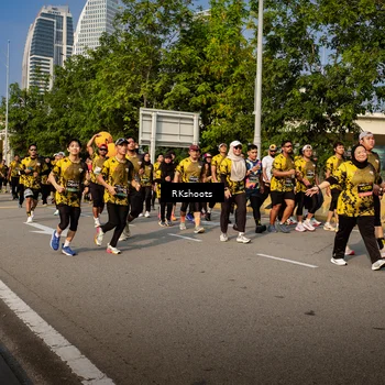 Runner Photo 6741483