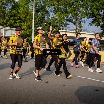 Runner Photo 6741650