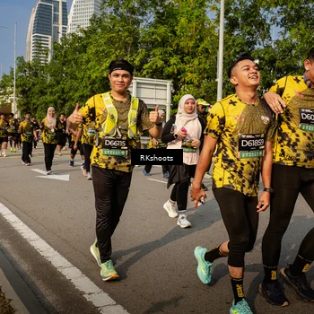 Runner Photo 6741699