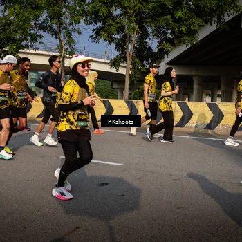 Runner Photo 6741803