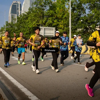 Runner Photo 6741834