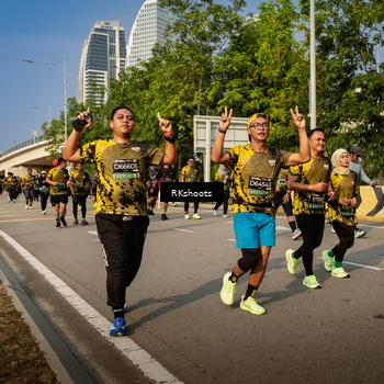 Runner Photo 6741858