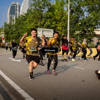 Runner Photo 6741870