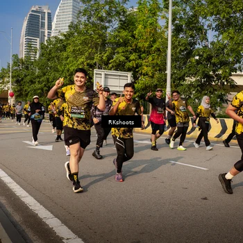 Runner Photo 6741874