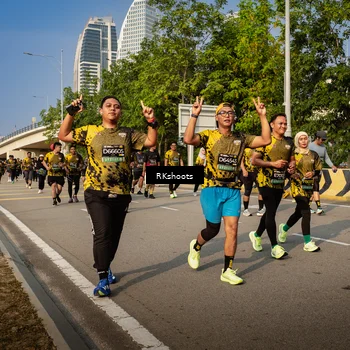 Runner Photo 6741877