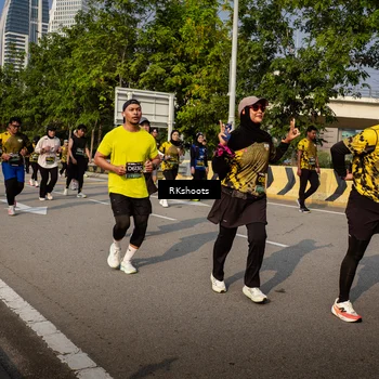 Runner Photo 6742079