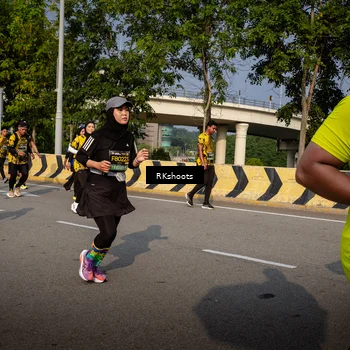 Runner Photo 6742083