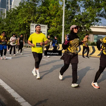 Runner Photo 6742087