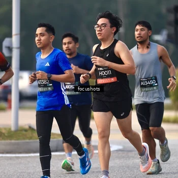 Runner Photo 6742158