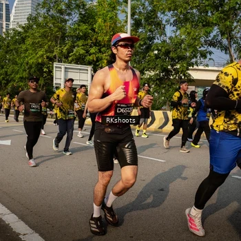 Runner Photo 6742170