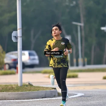 Runner Photo 6742310