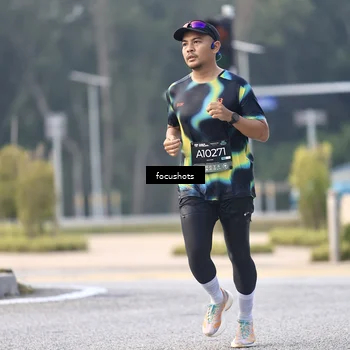 Runner Photo 6742435