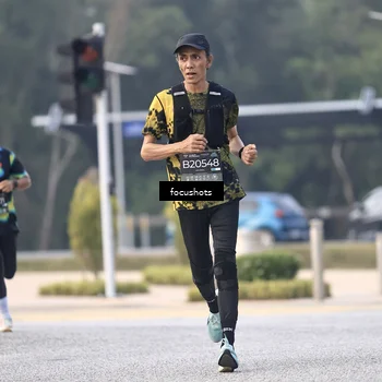 Runner Photo 6742471